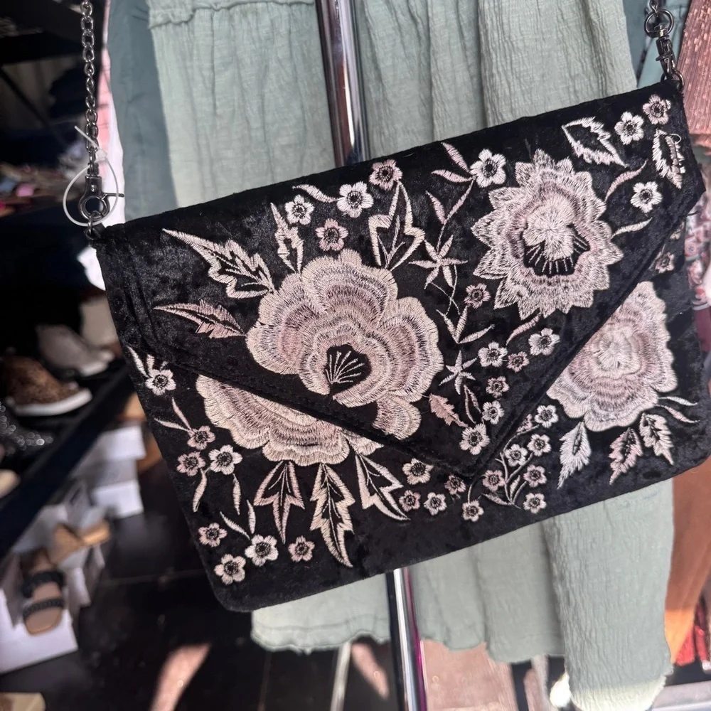 Floral Embroidered Black Shoulder Bag